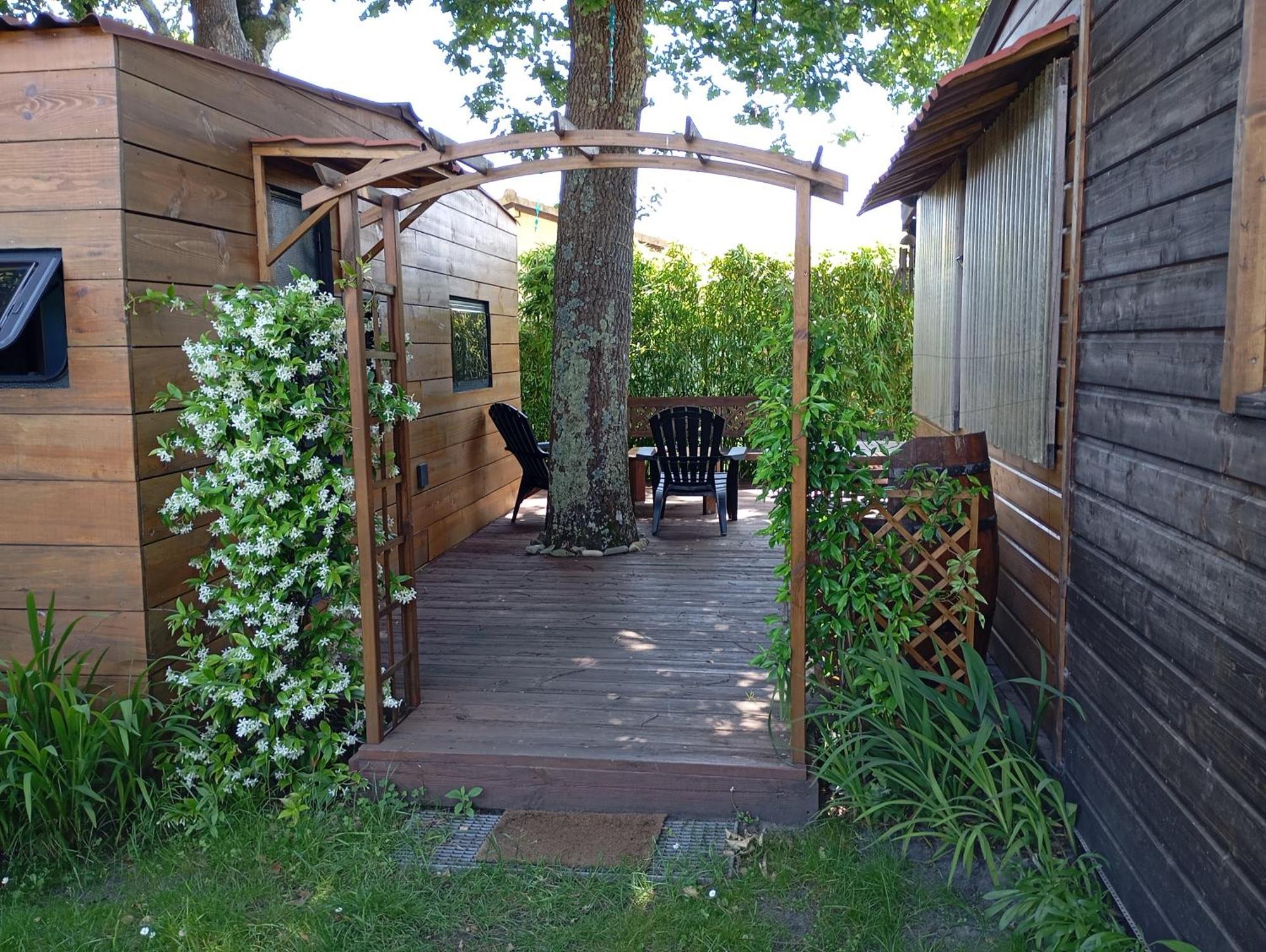 Appartement Tiny House Plein Centre à Hourtin Extérieur photo